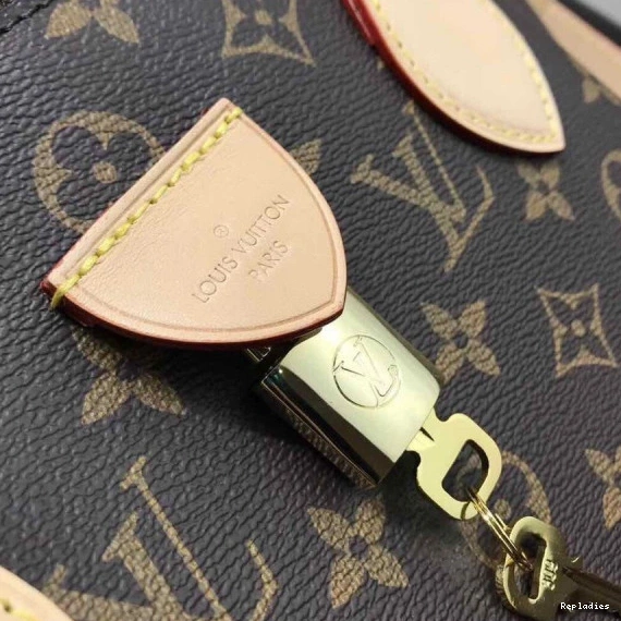 Repladies LOUIS VUITTON RIVOLI MM 0819